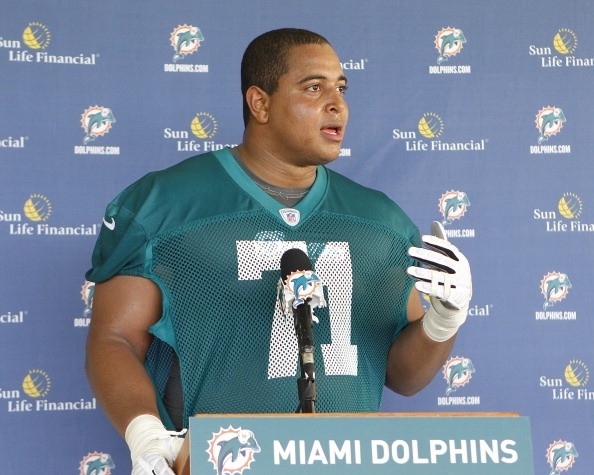 Jonathan Martin's $2M Net Worth: Overcoming Struggles to NFL Success